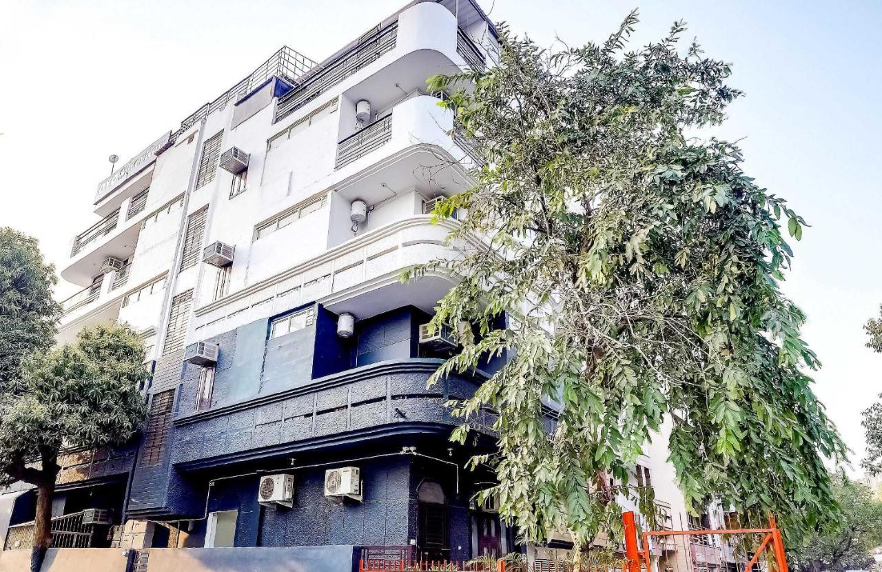 Collection O 71756 Hotel Silver Arrow Near Pacific Mall Tagore Garden Delhi  Buitenkant foto