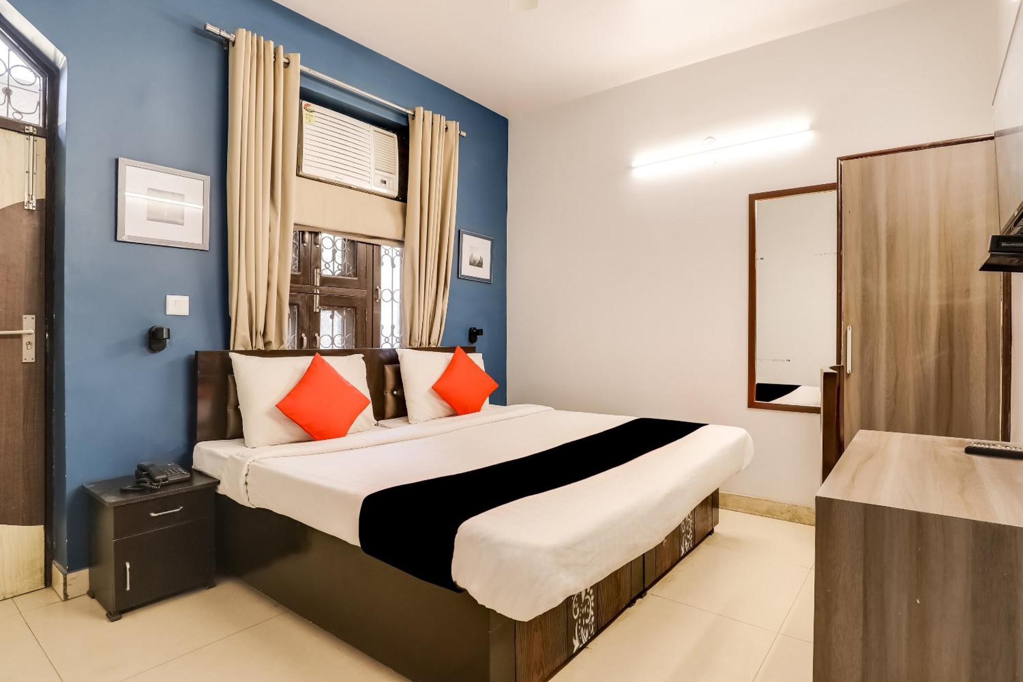 Collection O 71756 Hotel Silver Arrow Near Pacific Mall Tagore Garden Delhi  Buitenkant foto
