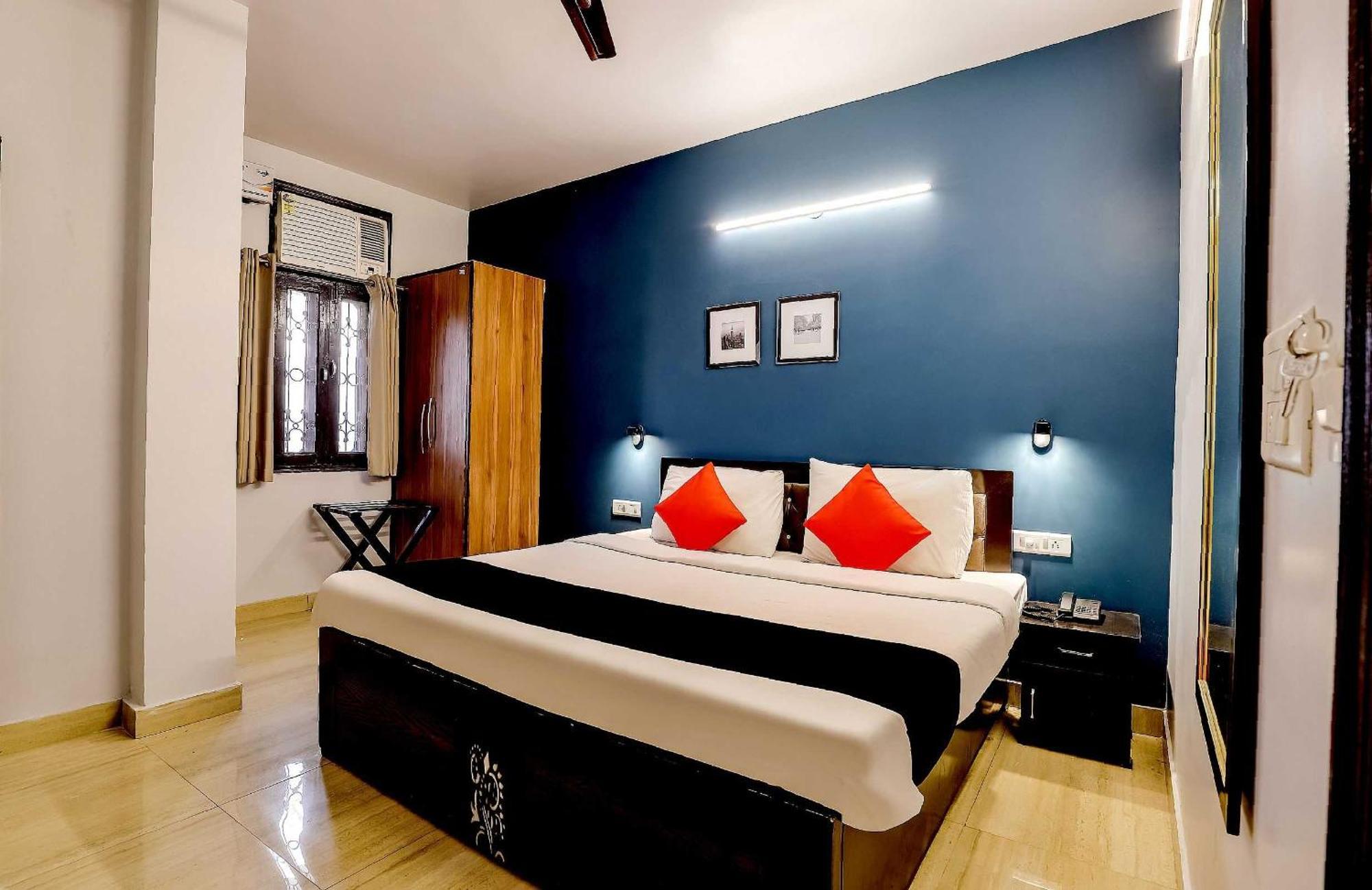 Collection O 71756 Hotel Silver Arrow Near Pacific Mall Tagore Garden Delhi  Buitenkant foto