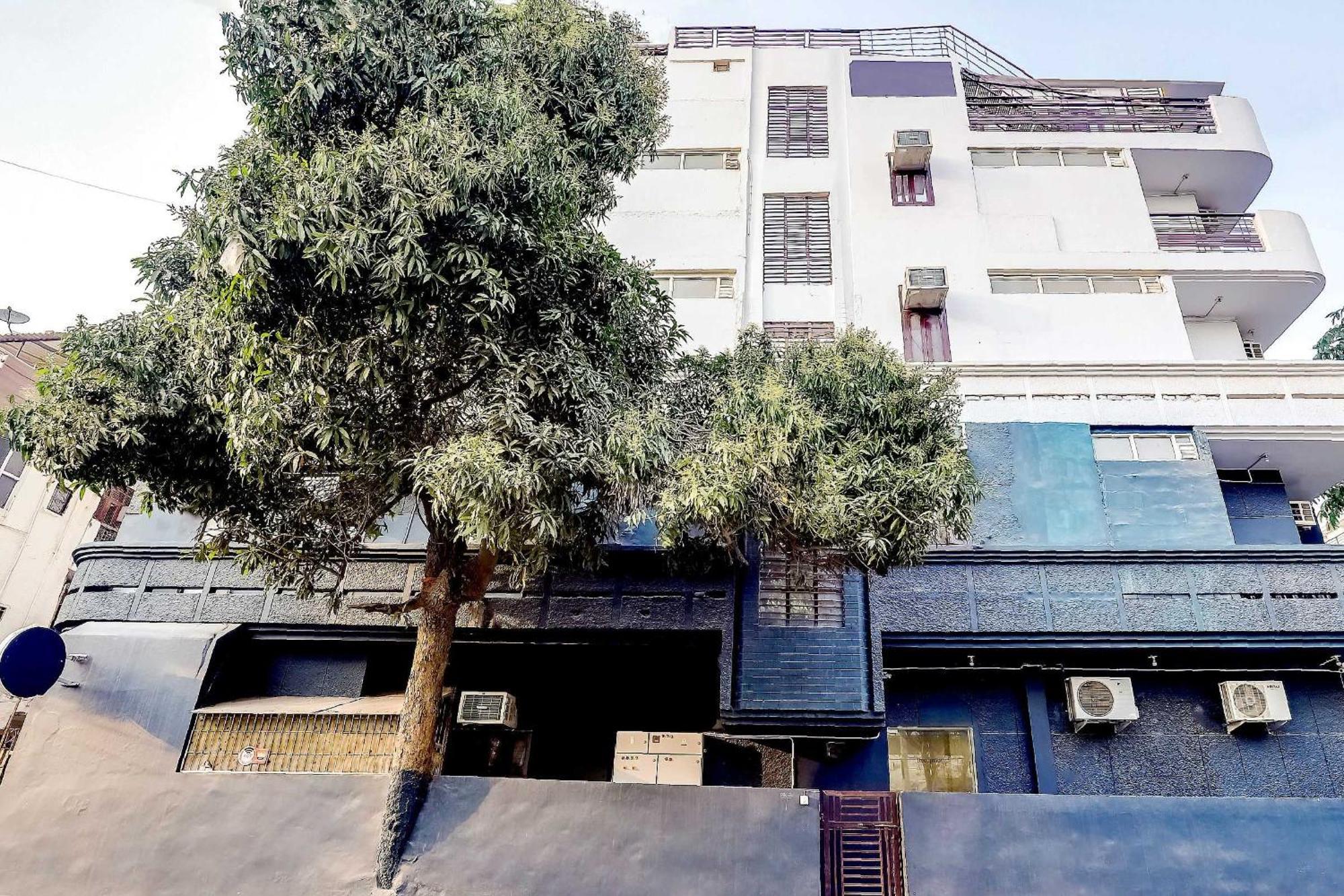 Collection O 71756 Hotel Silver Arrow Near Pacific Mall Tagore Garden Delhi  Buitenkant foto